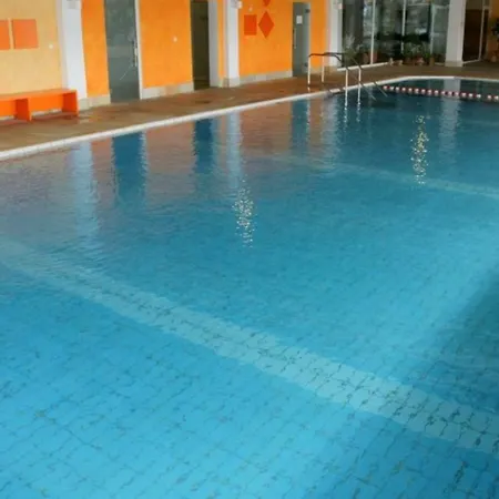 Allgaeu-harmonie - Pool, Sauna, Bergblick, 2 Apartmán *