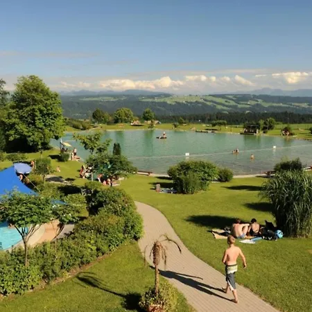 Allgaeu-harmonie - Pool, Sauna, Bergblick, 2 Apartment *