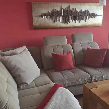 Allgaeu-harmonie - Pool, Sauna, Bergblick, 2 Apartmán *